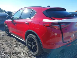 2019 Alfa Romeo Stelvio Ti Sport z VIN ZASPAKBN6K7C43720, wystawiony jako IAAI lot #41174120 z przebiegiem 55 446 mil mil oraz . Historia ofert i sprzedaży dostępna na DreamBid. Obrazek 3.