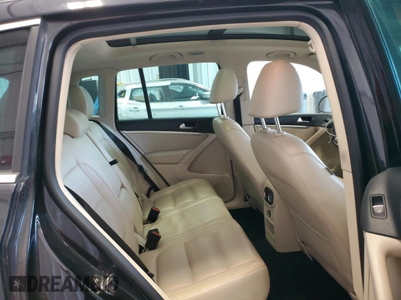 2012 Volkswagen Tiguan S with VIN WVGBV7AX9CW541088, listed as a Copart auction lot 49881585 with 141,540 mi miles and Salvage Title. Bid and sale history available at DreamBid. Image 11.