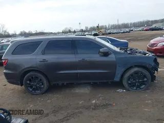 2018 Dodge Durango R/T z VIN 1C4SDJCT8JC328081, wystawiony jako IAAI lot #41839567 z przebiegiem Nie podano mil oraz . Historia ofert i sprzedaży dostępna na DreamBid. Obrazek 13.