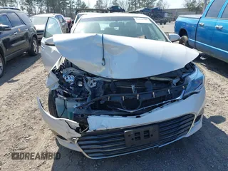 2013 Toyota Avalon XLE with VIN 4T1BK1EB5DU014912, listed as a IAAI auction lot 41699308 with 258,350 mi miles and . Bid and sale history available at DreamBid. Image 11.