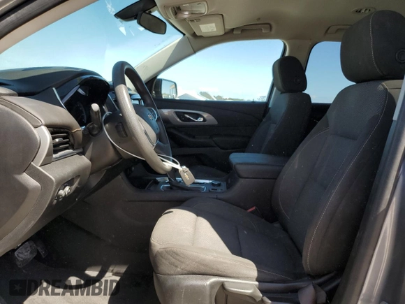 2020 Chevrolet Traverse LS z VIN 1GNERFKW2LJ186730, wystawiony jako Copart lot #49952995 z przebiegiem 35 199 mil mil oraz Szkoda całkowita • Salvage title. Historia ofert i sprzedaży dostępna na DreamBid. Obrazek 7.