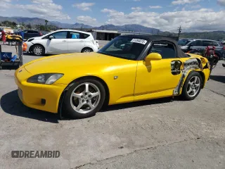 2001 Honda S2000 z VIN JHMAP11441T004591, wystawiony jako Copart lot #51264015 z przebiegiem 117 375 mil mil oraz Szkody całkowita. Historia ofert i sprzedaży dostępna na DreamBid. Obrazek 1.