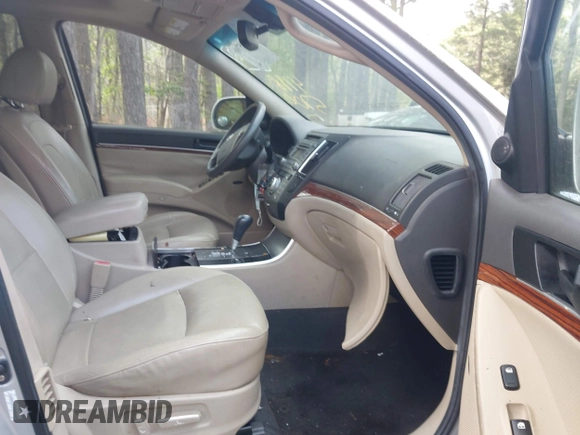 2008 Hyundai Veracruz GLS z VIN KM8NU73C48U066432, wystawiony jako IAAI lot #41985700 z przebiegiem 160 894 mil mil oraz . Historia ofert i sprzedaży dostępna na DreamBid. Obrazek 5.