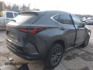 2022 Lexus NX with VIN 2T2GGCEZ4NC006265, listed as a IAAI auction lot 39411215 with 5,481 mi miles. Bid and sale history available at carsss.com. Image 4.