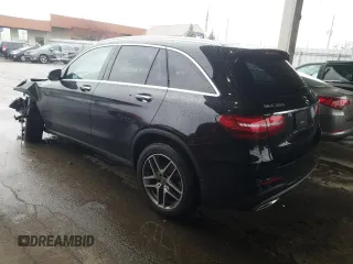 2019 Mercedes-Benz GLC with VIN WDC0G4KB2KV142335, listed as a Copart auction lot 70505462 with 30,240 mi miles. Bid and sale history available at carsss.com. Image 2.