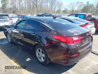 2015 Kia Optima LX z VIN 5XXGM4A71FG463939, wystawiony jako IAAI lot #41838294 z przebiegiem 70 274 mil mil oraz . Historia ofert i sprzedaży dostępna na DreamBid. Obrazek 3.