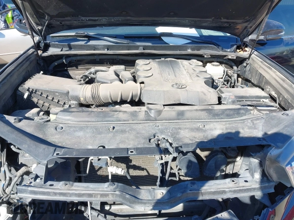 2015 Toyota 4Runner SR5 with VIN JTEZU5JR0F5099304, listed as a IAAI auction lot 41402661 with 192,122 mi miles and . Bid and sale history available at DreamBid. Image 10.