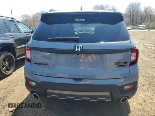 2022 Honda Passport TrailSport z VIN 5FNYF8H6XNB029250, wystawiony jako Copart lot #54592735 z przebiegiem 39 552 mil mil oraz Szkoda całkowita • Salvage title. Historia ofert i sprzedaży dostępna na DreamBid. Obrazek 6.