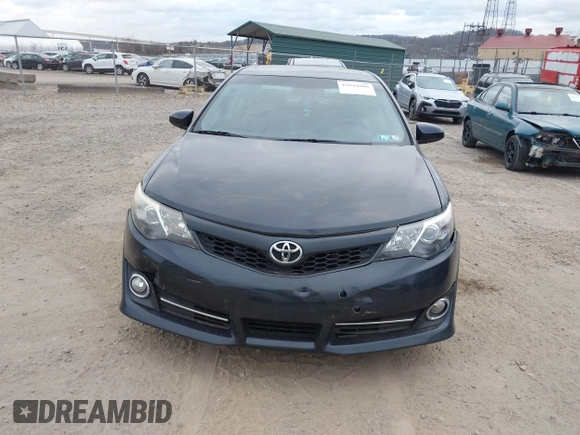 2014 Toyota Camry L with VIN 4T1BF1FK2EU736634, listed as a IAAI auction lot 41844908 with 98,749 mi miles. Bid and sale history available at carsss.com. Image 12.