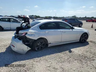2024 BMW 3 Series 330i z VIN 3MW69FF06R8E24468, wystawiony jako Copart lot #48425065 z przebiegiem 11 875 mil mil oraz Szkoda całkowita • Salvage title. Historia ofert i sprzedaży dostępna na DreamBid. Obrazek 3.