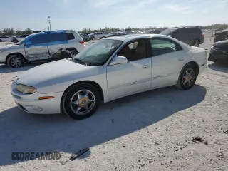 2001 Oldsmobile Aurora with VIN 1G3GS64C014107799, listed as a Copart auction lot 45680895 with 118,583 mi miles and Clean Title. Bid and sale history available at DreamBid. Image 1.