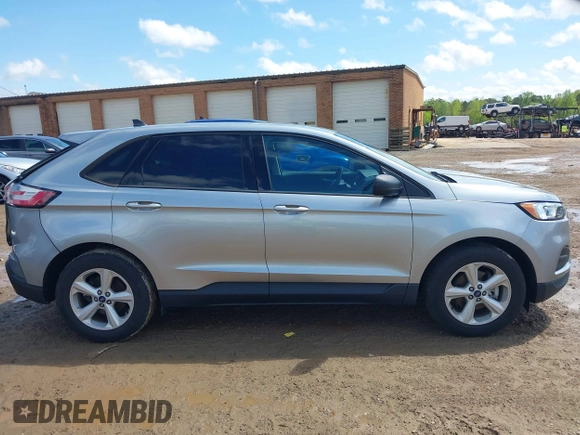 2020 Ford Edge SE z VIN 2FMPK3G90LBA58977, wystawiony jako IAAI lot #42007572 z przebiegiem 36 564 mil mil oraz . Historia ofert i sprzedaży dostępna na DreamBid. Obrazek 13.