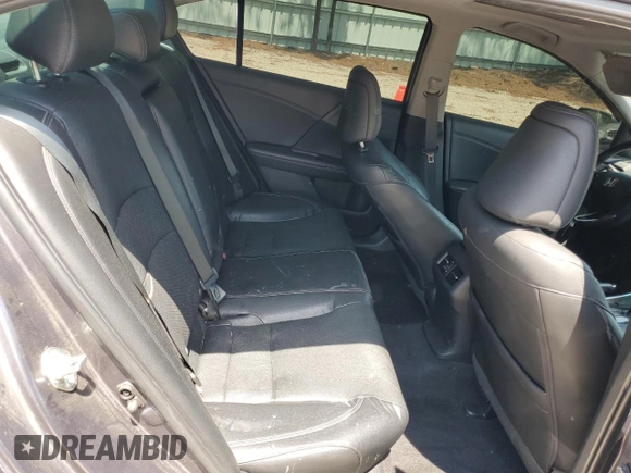 2015 Honda Accord EX-L с VIN 1HGCR2F88FA097268, выставлен на аукционе Copart как лот 55298235 с пробегом 57 644 миль миль и Списание • Salvage title. История ставок и продаж доступна на DreamBid. Изображение 10.