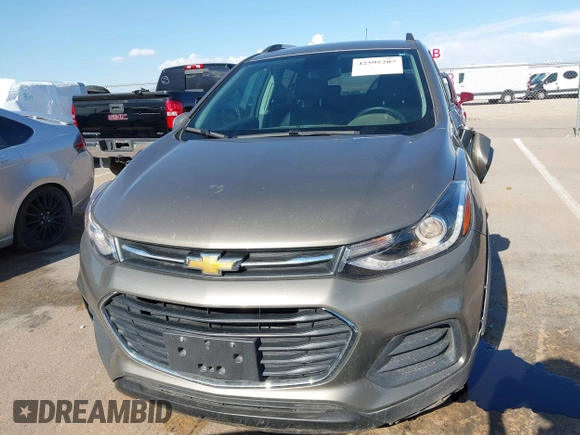 2022 Chevrolet Trax LT with VIN KL7CJPSM0NB568096, listed as a IAAI auction lot 42595207 with 30,128 mi miles and . Bid and sale history available at DreamBid. Image 12.