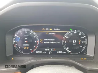 2022 Mitsubishi Outlander SEL z VIN JA4J4VA88NZ030435, wystawiony jako Copart lot #56203155 z przebiegiem 39 055 mil mil oraz Szkoda całkowita • Salvage title. Historia ofert i sprzedaży dostępna na DreamBid. Obrazek 9.
