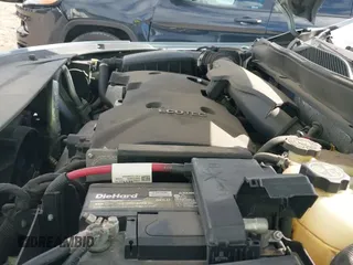 2014 Chevrolet Impala LT z VIN 1G1115SL3EU132605, wystawiony jako IAAI lot #43335861 z przebiegiem 112 281 mil mil oraz . Historia ofert i sprzedaży dostępna na DreamBid. Obrazek 19.