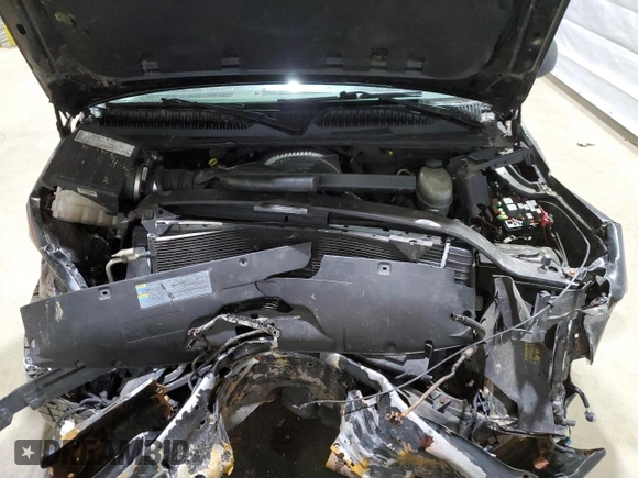 2006 Chevrolet Suburban Z71 with VIN 3GNFK16Z16G129800, listed as a Copart auction lot 51444955 with Not Provided miles and Salvage Title. Bid and sale history available at DreamBid. Image 14.