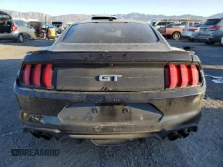 2021 Ford Mustang GT z VIN 1FA6P8CF6M5156224, wystawiony jako Copart lot #48539855 z przebiegiem 45 150 mil mil oraz Szkody całkowita. Historia ofert i sprzedaży dostępna na DreamBid. Obrazek 6.