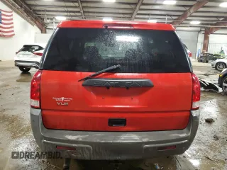 2004 Saturn VUE with VIN 5GZCZ23D74S851282, listed as a Copart auction lot 82529004 with 180,688 mi miles and Clean Title. Bid and sale history available at DreamBid. Image 6.