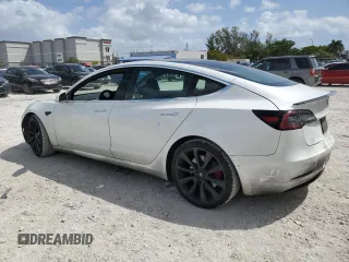 2020 Tesla Model 3 Performance z VIN 5YJ3E1EC4LF800149, wystawiony jako Copart lot #48711045 z przebiegiem 95 229 mil mil oraz Szkoda całkowita • Salvage title. Historia ofert i sprzedaży dostępna na DreamBid. Obrazek 2.