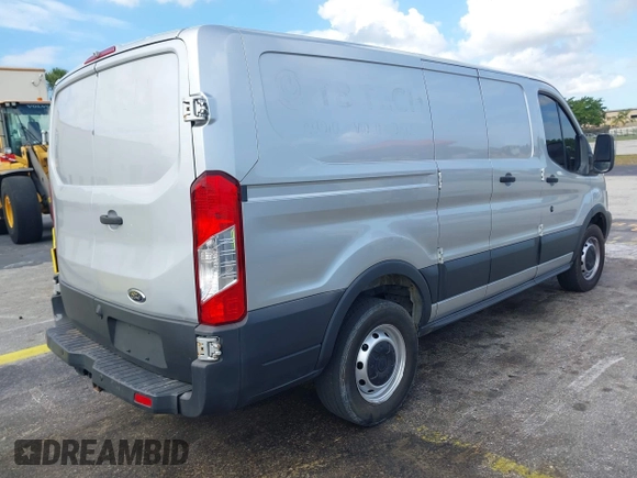 2017 Ford Transit with VIN 1FTYR1ZG1HKA17596, listed as a IAAI auction lot 42183066 with 148,333 mi miles and . Bid and sale history available at carsss.com. Image 4.
