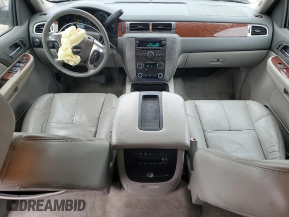 2007 GMC Yukon SLE with VIN 1GKFK13017J298556, listed as a Copart auction lot 43984975 with 168,822 mi miles and Salvage Title. Bid and sale history available at carsss.com. Image 8.