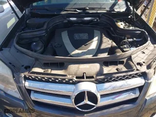 2010 Mercedes-Benz GLK-Class GLK 350 with VIN WDCGG8HB6AF430185, listed as a IAAI auction lot 41913739 with 111,502 mi miles. Bid and sale history available at carsss.com. Image 10.