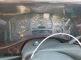 2005 Chevrolet Avalanche LS with VIN 3GNEC12Z05G251304, listed as a Copart auction lot 76485594 with 180,951 mi miles and Clean Title. Bid and sale history available at carsss.com. Image 9.