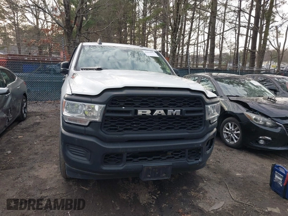 2020 Ram 2500 Tradesman with VIN 3C7WR4HJXLG201931, listed as a IAAI auction lot 41832892 with 86,215 mi miles. Bid and sale history available at carsss.com. Image 12.