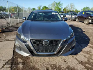 2022 Nissan Altima S z VIN 1N4BL4BV2NN345045, wystawiony jako Copart lot #56318615 z przebiegiem 109 670 mil mil oraz Szkoda całkowita • Salvage title. Historia ofert i sprzedaży dostępna na DreamBid. Obrazek 5.
