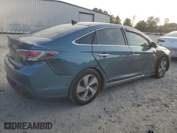 2016 Hyundai Sonata Hybrid Limited with VIN KMHE34L17GA014812, listed as a Copart auction lot 51714225 with 140,580 mi miles and Clean Title. Bid and sale history available at carsss.com. Image 3.