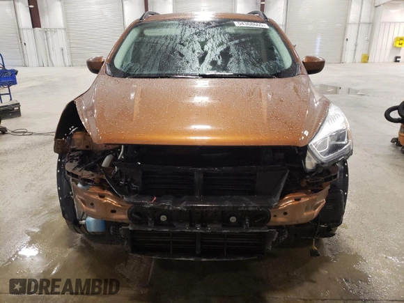 2017 Ford Escape SE with VIN 1FMCU9G91HUD78354, listed as a Copart auction lot 54368665 with 147,089 mi miles and Salvage Title. Bid and sale history available at carsss.com. Image 5.