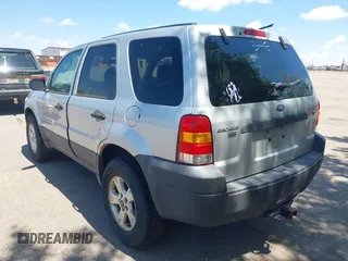 2006 Ford Escape XLT с VIN 1FMYU03196KC34657, выставлен на аукционе IAAI как лот 42207202 с пробегом 235 799 миль миль и . История ставок и продаж доступна на DreamBid. Изображение 3.