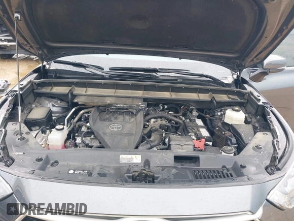 2023 Toyota Highlander L with VIN 5TDKDRAH8PS513610, listed as a IAAI auction lot 42474619 with 39,995 mi miles and . Bid and sale history available at DreamBid. Image 10.