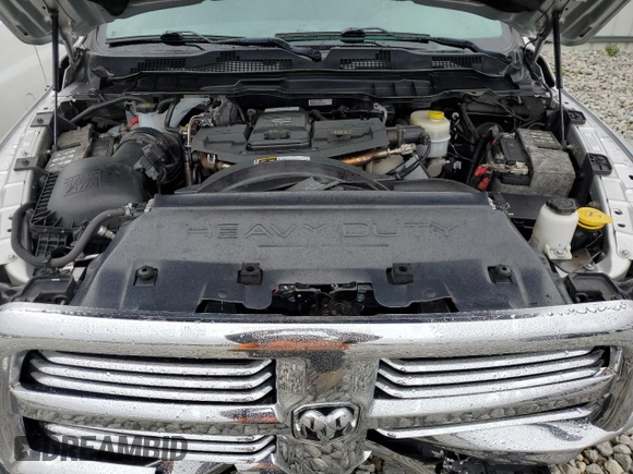 2018 Ram 2500 Big Horn z VIN 3C6UR5DLXJG333139, wystawiony jako Copart lot #56044135 z przebiegiem 105 500 mil mil oraz Szkoda całkowita • Salvage title. Historia ofert i sprzedaży dostępna na DreamBid. Obrazek 11.