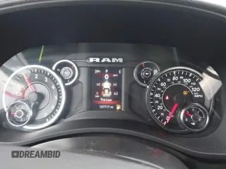2021 Ram 2500 Tradesman с VIN 3C6UR5CJ8MG676276, выставлен на аукционе IAAI как лот 41978531 с пробегом 107 717 миль миль и . История ставок и продаж доступна на DreamBid. Изображение 7.
