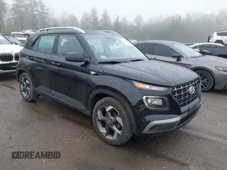 2024 Hyundai Venue Limited z VIN KMHRC8A33RU284151, wystawiony jako IAAI lot #42147730 z przebiegiem 41 793 mil mil oraz . Historia ofert i sprzedaży dostępna na DreamBid. Obrazek 1.
