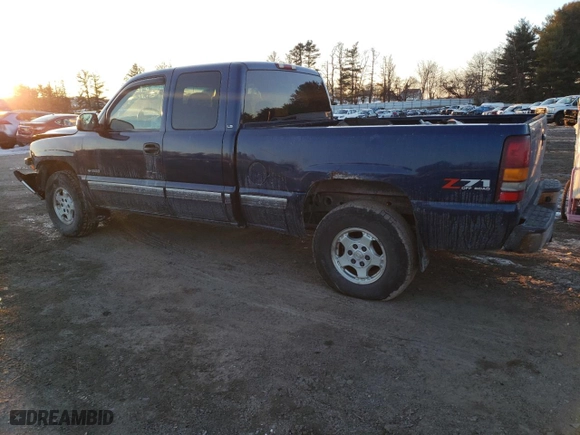 2002 Chevrolet Silverado 1500 LT with VIN 2GCEK19T621126101, listed as a Copart auction lot 88837745 with 233,776 mi miles and Salvage Title. Bid and sale history available at carsss.com. Image 2.
