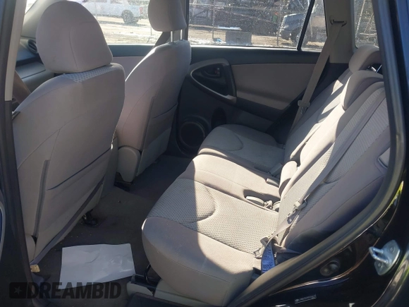 2008 Toyota RAV4 with VIN JTMBD33V985204610, listed as a IAAI auction lot 41637157 with 243,282 mi miles. Bid and sale history available at carsss.com. Image 8.