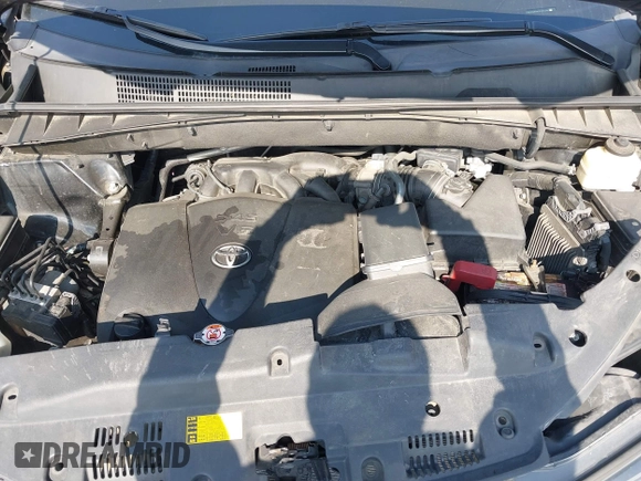 2018 Toyota Highlander SE z VIN 5TDJZRFH9JS551134, wystawiony jako IAAI lot #41904789 z przebiegiem 176 321 mil mil oraz . Historia ofert i sprzedaży dostępna na DreamBid. Obrazek 10.