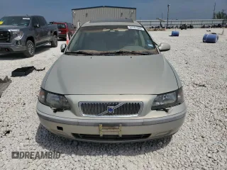 2002 Volvo V70 with VIN YV1SW58DX21183488, listed as a Copart auction lot 53701865 with 114,836 mi miles and Clean Title. Bid and sale history available at DreamBid. Image 5.