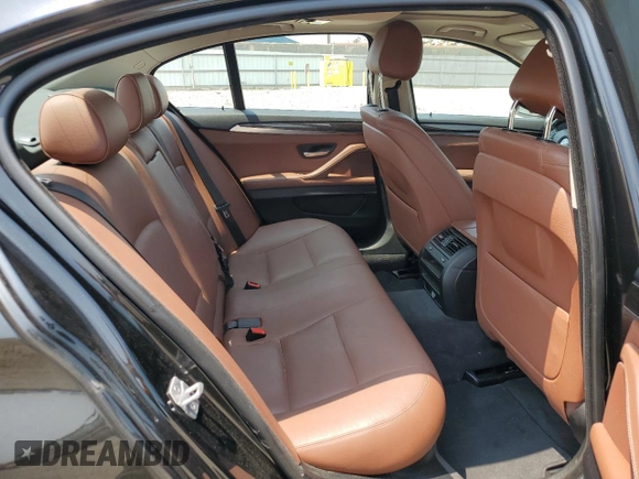 2016 BMW 5 Series 528i xDrive с VIN WBA5A7C53GG149939, выставлен на аукционе Copart как лот 59886535 с пробегом 131 547 миль миль и Чистый • Clean title. История ставок и продаж доступна на DreamBid. Изображение 10.