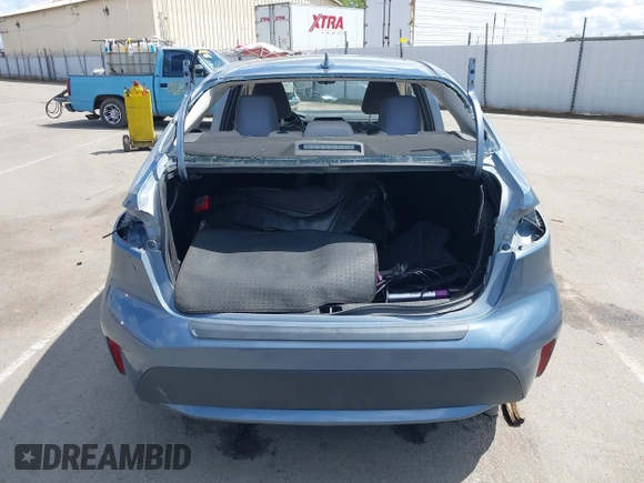 2020 Toyota Corolla LE with VIN JTDEPRAE9LJ059093, listed as a IAAI auction lot 41950106 with 1 mi miles. Bid and sale history available at carsss.com. Image 17.
