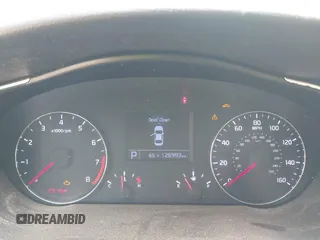 2014 Kia Cadenza Premium with VIN KNALN4D72E5165634, listed as a IAAI auction lot 40725189 with 126,993 mi miles. Bid and sale history available at carsss.com. Image 7.