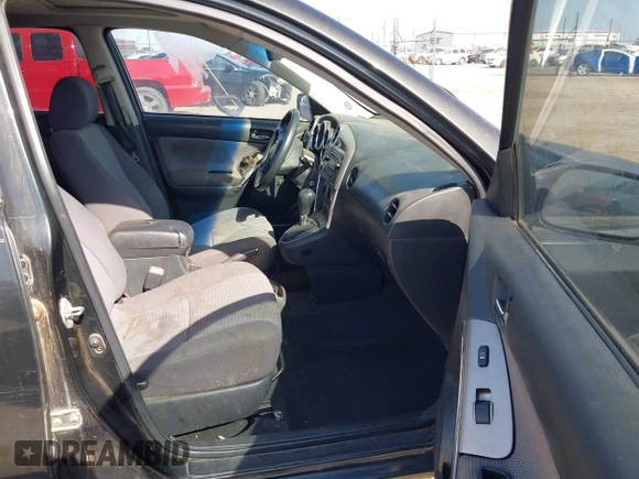 2006 Toyota Matrix STD with VIN 2T1KR32E96C603262, listed as a IAAI auction lot 41982681 with 241,242 mi miles and . Bid and sale history available at carsss.com. Image 5.