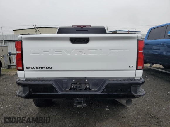 2025 Chevrolet Silverado 3500HD LT with VIN 2GC4KTEY5S1106818, listed as a Copart auction lot 86745374 with 3,342 mi miles and Salvage Title. Bid and sale history available at DreamBid. Image 6.