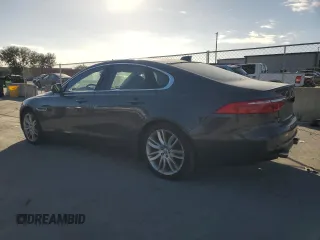 2016 Jaguar XF 35t Prestige with VIN SAJBK4BV4GCY15962, listed as a Copart auction lot 85011094 with 78,105 mi miles and Clean Title. Bid and sale history available at carsss.com. Image 2.