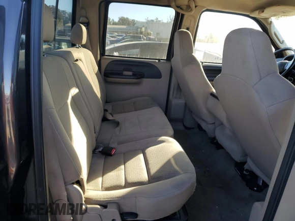 2005 Ford Super Duty F-250 XL with VIN 1FTSW20525EA80684, listed as a Copart auction lot 89100935 with 0 mi miles and Salvage Title. Bid and sale history available at carsss.com. Image 10.