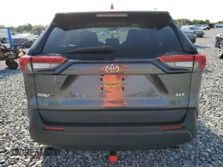 2021 Toyota RAV4 XLE Premium with VIN 2T3C1RFV1MC172493, listed as a Copart auction lot 61571255 with Not provided miles and Salvage title. Bid and sale history available at DreamBid. Image 6.