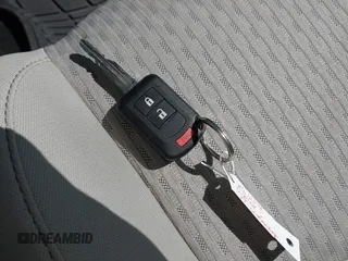 2017 Mitsubishi Outlander ES z VIN JA4AP3AU6HZ010715, wystawiony jako IAAI lot #42158067 z przebiegiem 57 548 mil mil oraz . Historia ofert i sprzedaży dostępna na DreamBid. Obrazek 11.